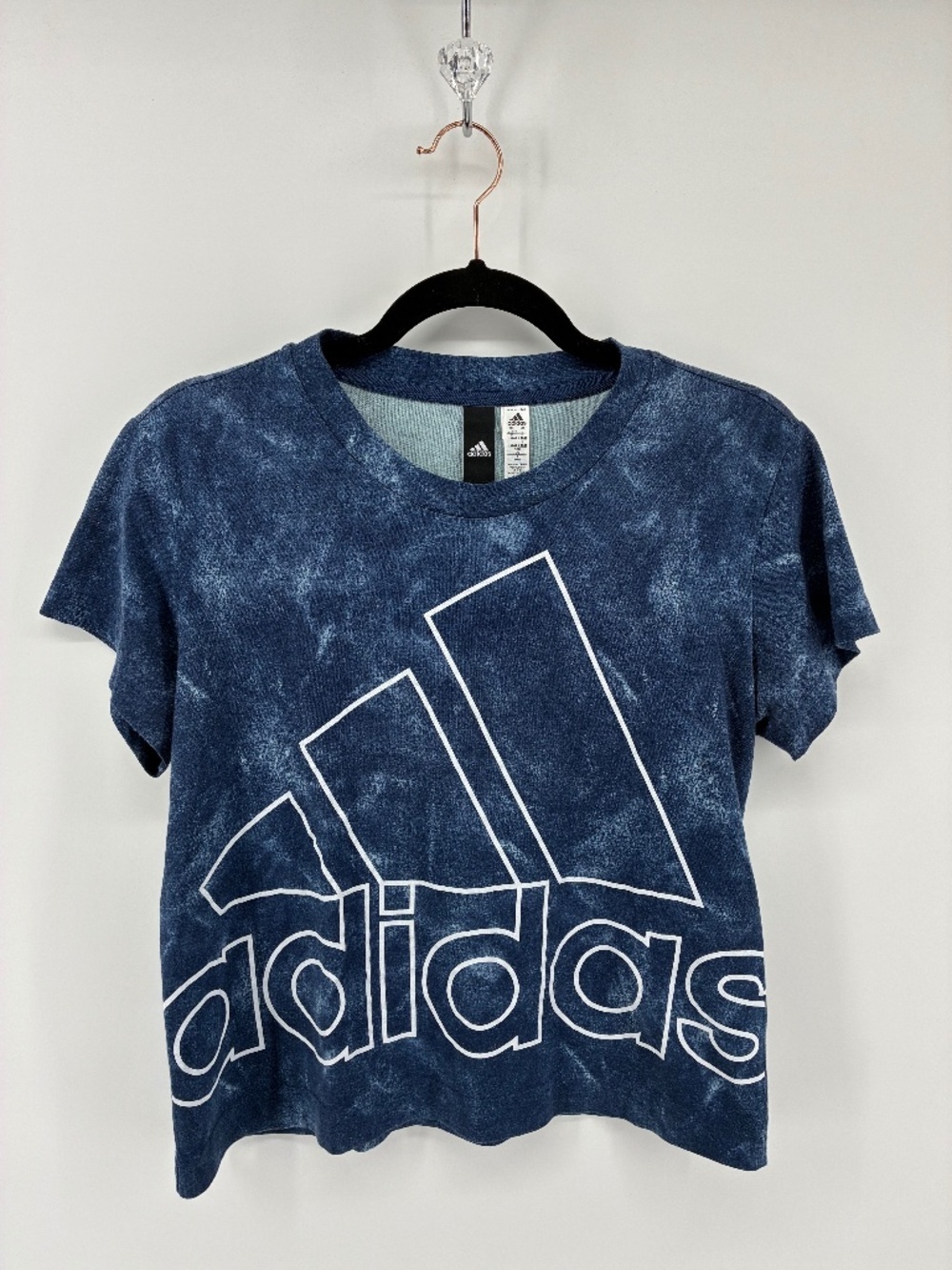 Adidas Women's Navy Blue Graphic Crop Top